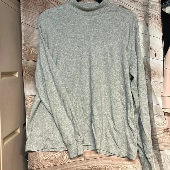 LAND’S END crewneck shirt size XL - Picture 1 of 2